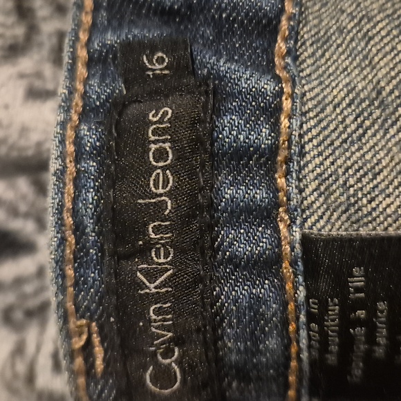 Calvin Klein flare jeans size 16 new with tag - Picture 11 of 11